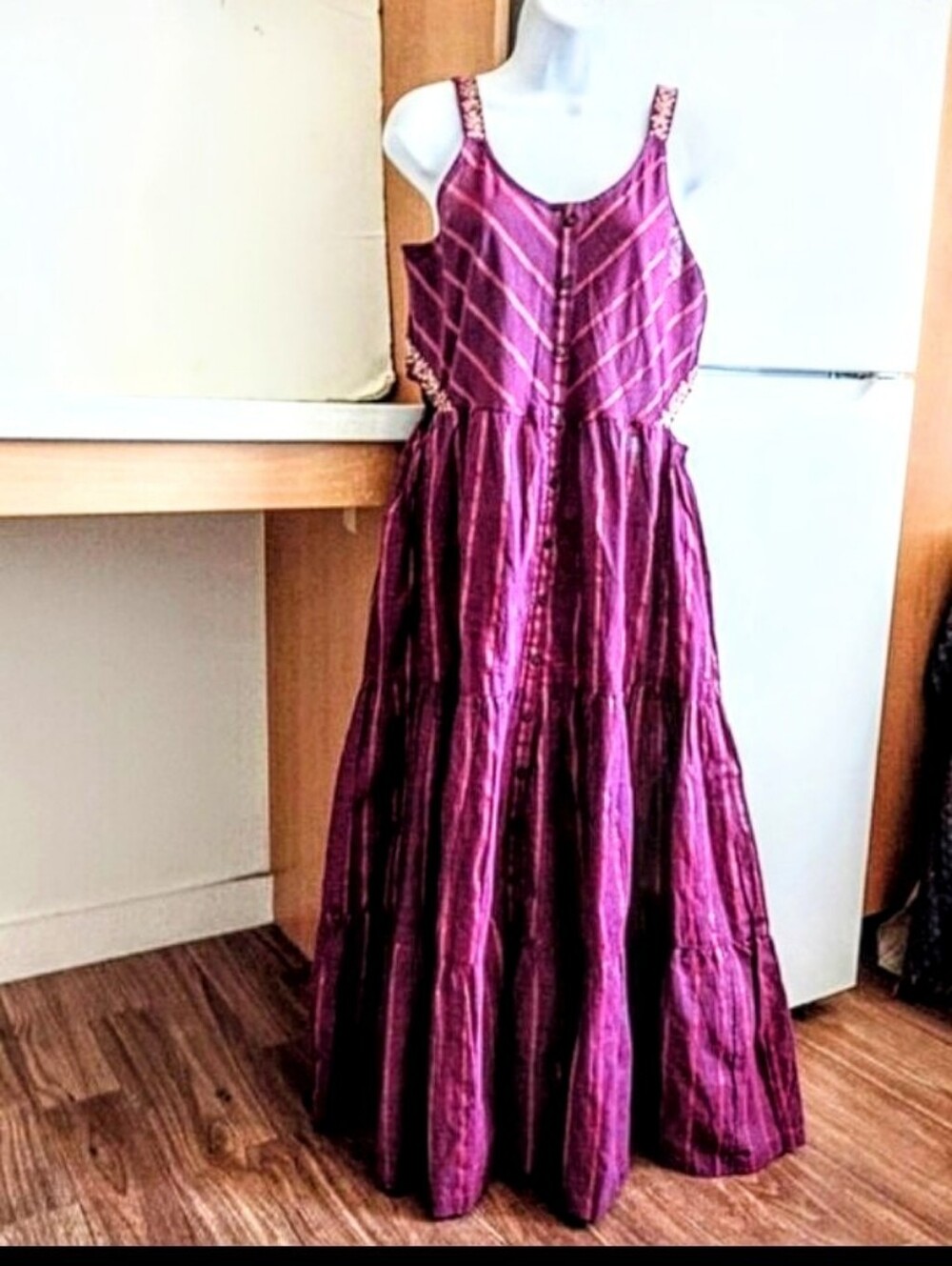 Bombay Paisley Gold Embroidery Buttoned Down Maxi Dress sz M